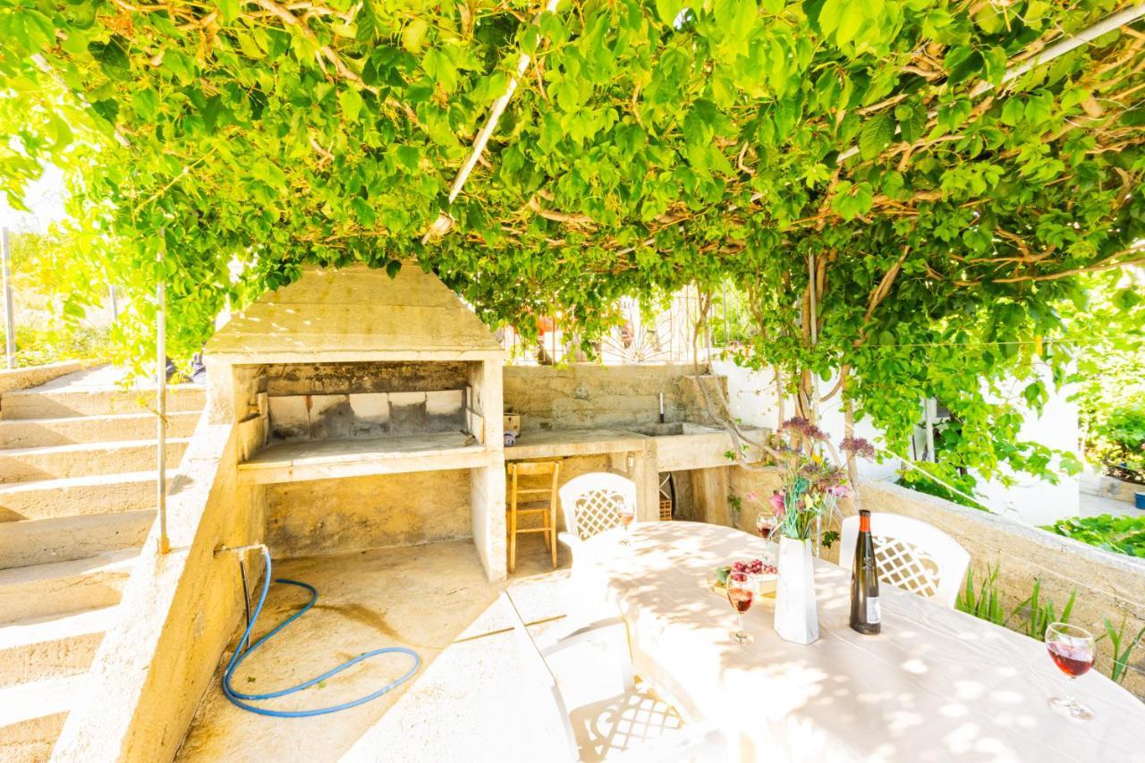 Bepic Quiet Location On A Beautiful Bay Apartamento Metajna Exterior foto